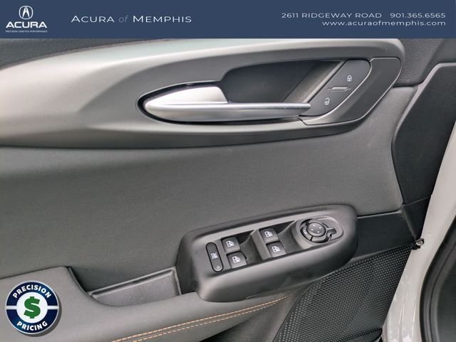 Used 2025 White Alfa Romeo Base image 22