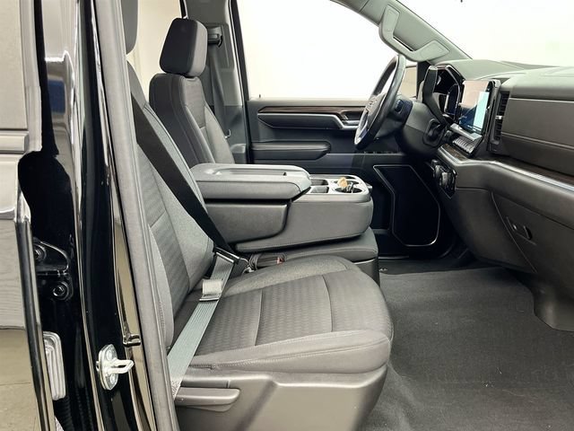 2022 Chevrolet Silverado 1500 LT - Photo 15