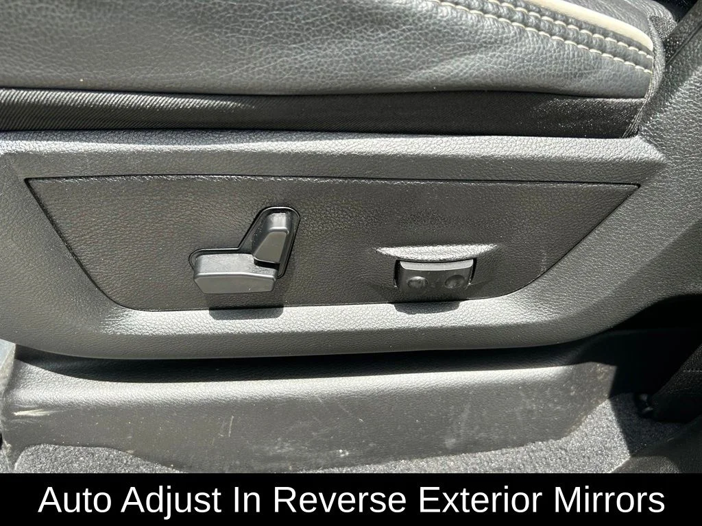 Used 2025 Black Ram Laramie image 17