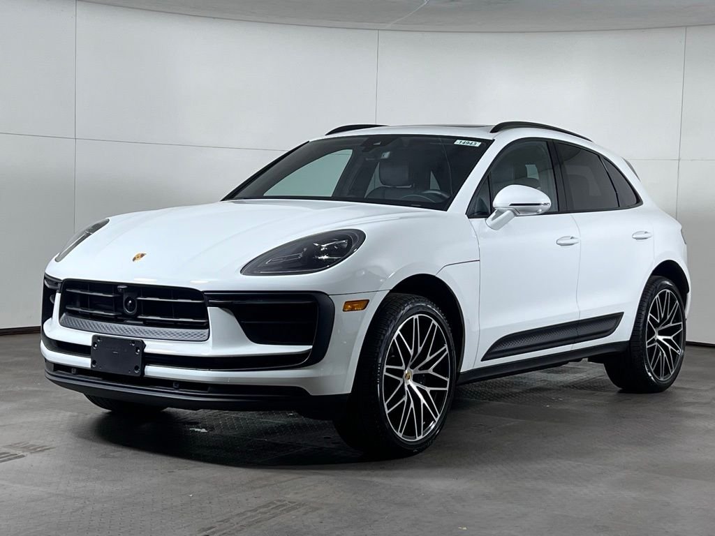 2026 Porsche Macan's photo