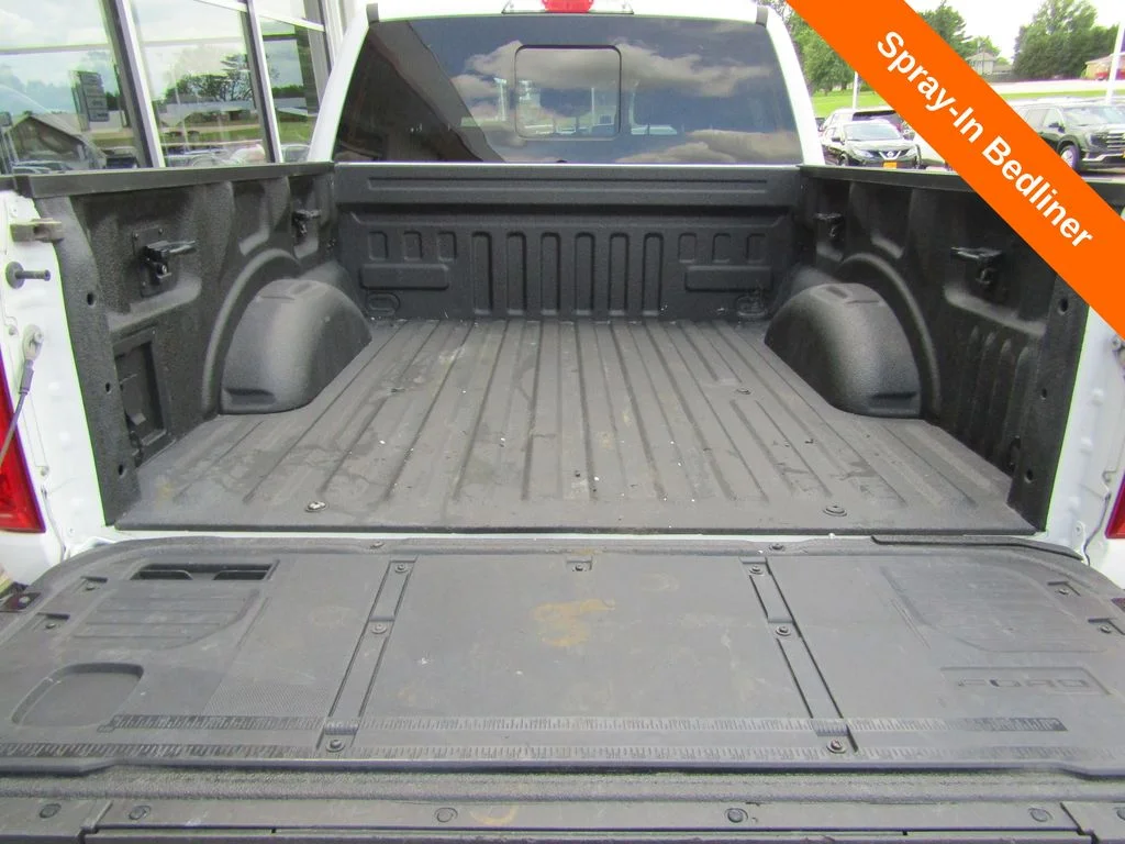 Used 2023 White Ford XLT image 17