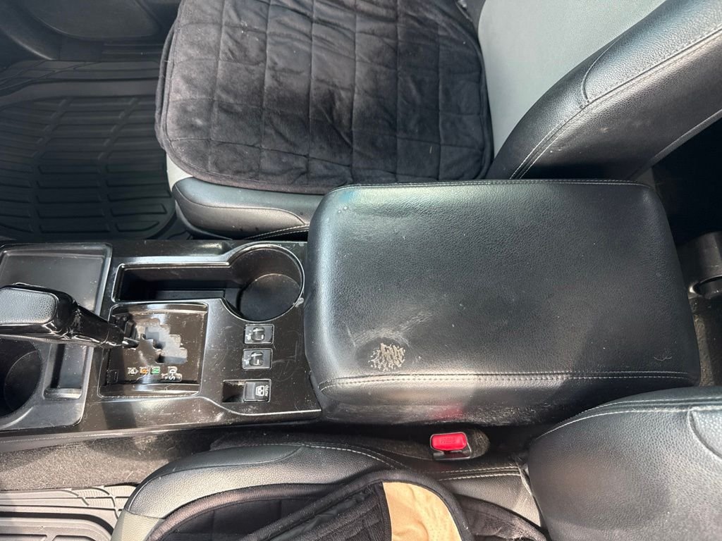Used 2015 Black Toyota SR5 Premium image 17