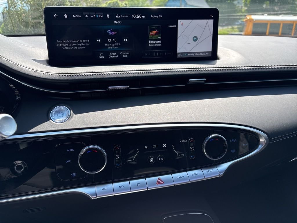 2025 GENESIS GV70 Sport - Photo 14