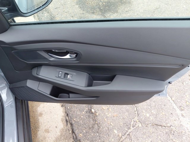 New 2026 Urban Gray Pearl Honda SE image 28