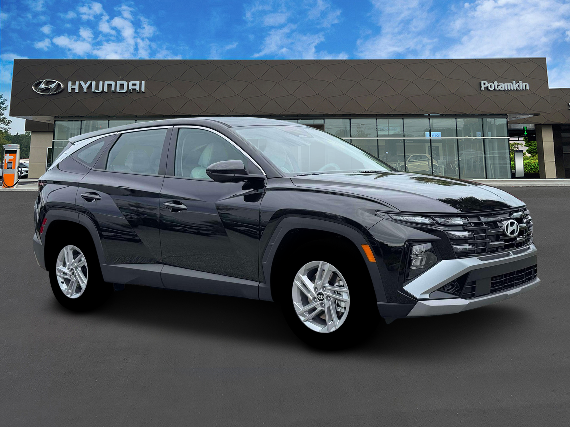 New 2026 Phantom Black Hyundai SE image 10
