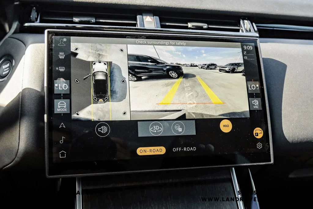 New 2026 Santorini Black Metallic Land Rover S image 22