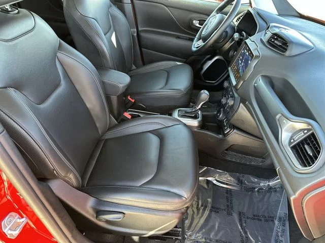 Used 2022 Red Jeep Limited image 28