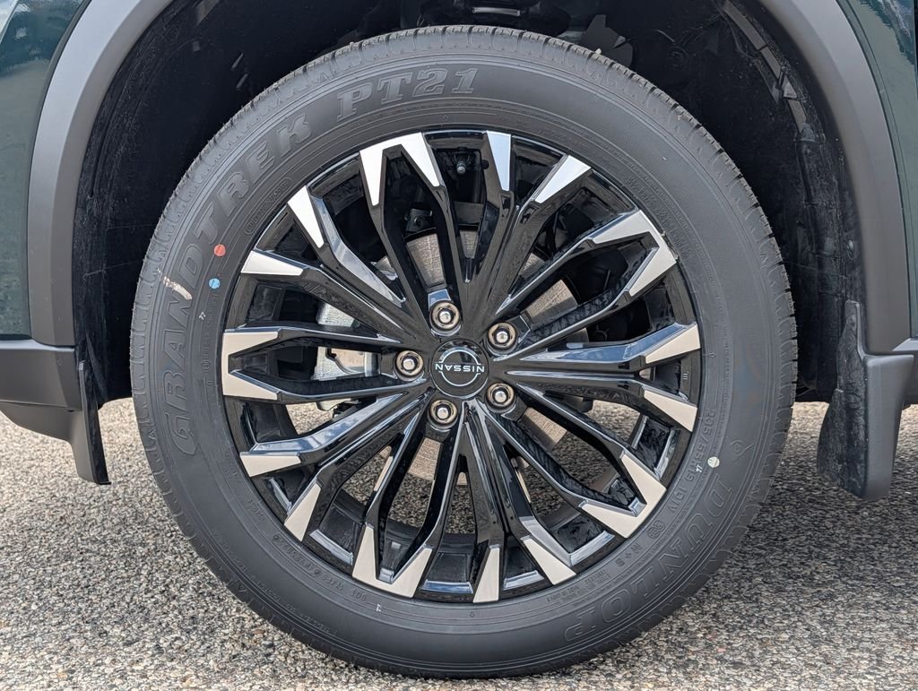 New 2026 Obsidian Green Pearl Nissan Dark Armor™ image 4