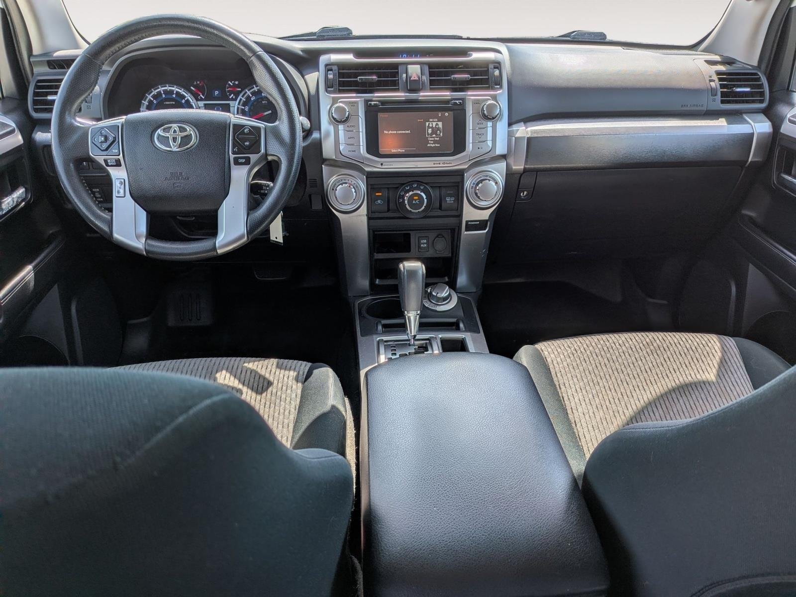 Used 2019 Super White Toyota SR5 image 67