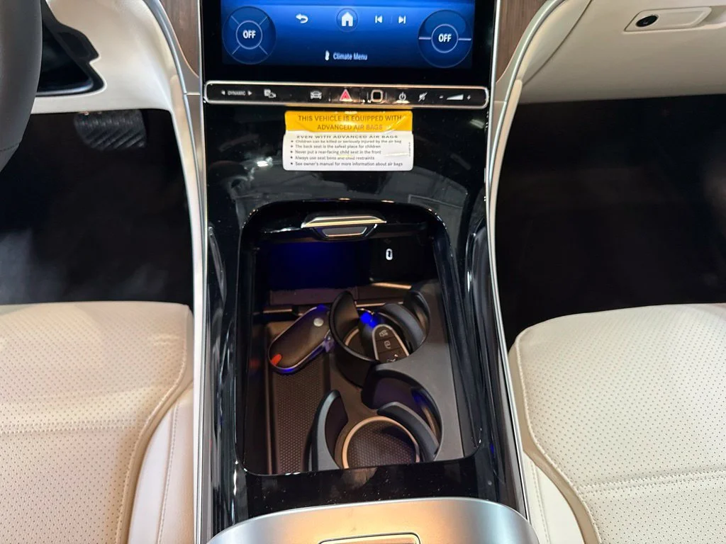 New 2027 Starling Blue Metallic Mercedes-Benz GLC 300 image 27