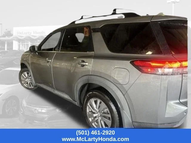 Used 2022 Gun Metallic Nissan SV image 6