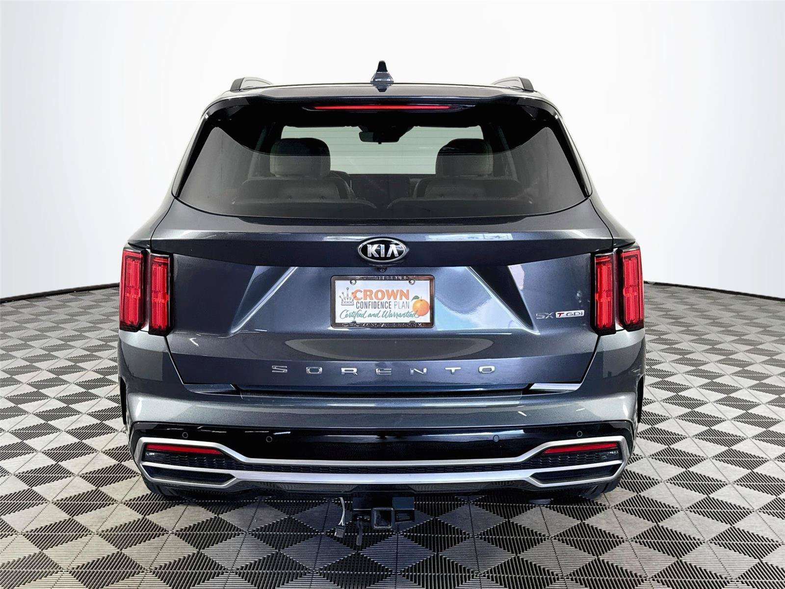 Used 2021 Gravity Gray Kia SX image 6