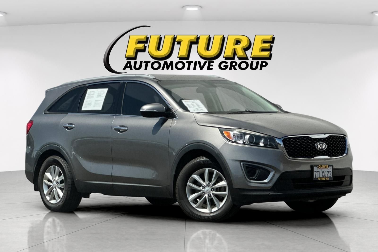 Used 2017 Silver Kia LX image 2