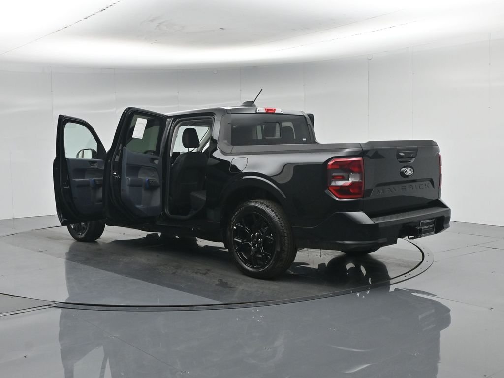 New 2025 Shadow Black Ford Lobo High image 35