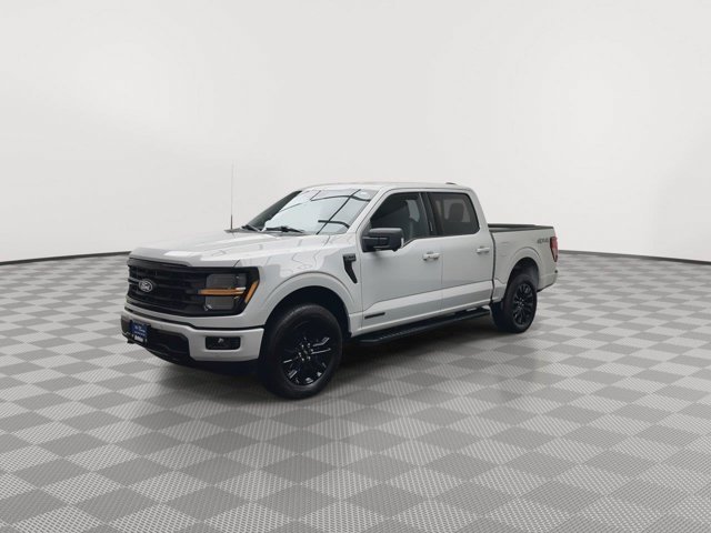 Used 2024 Avalanche Gray Ford XLT image 42