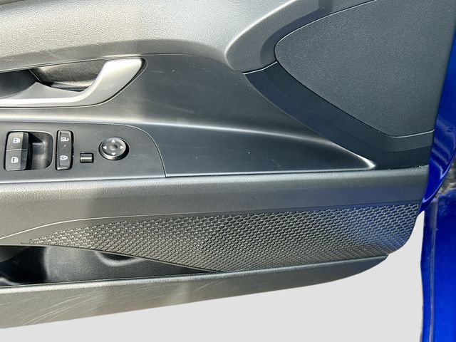 Used 2024 Blue Hyundai SE image 18
