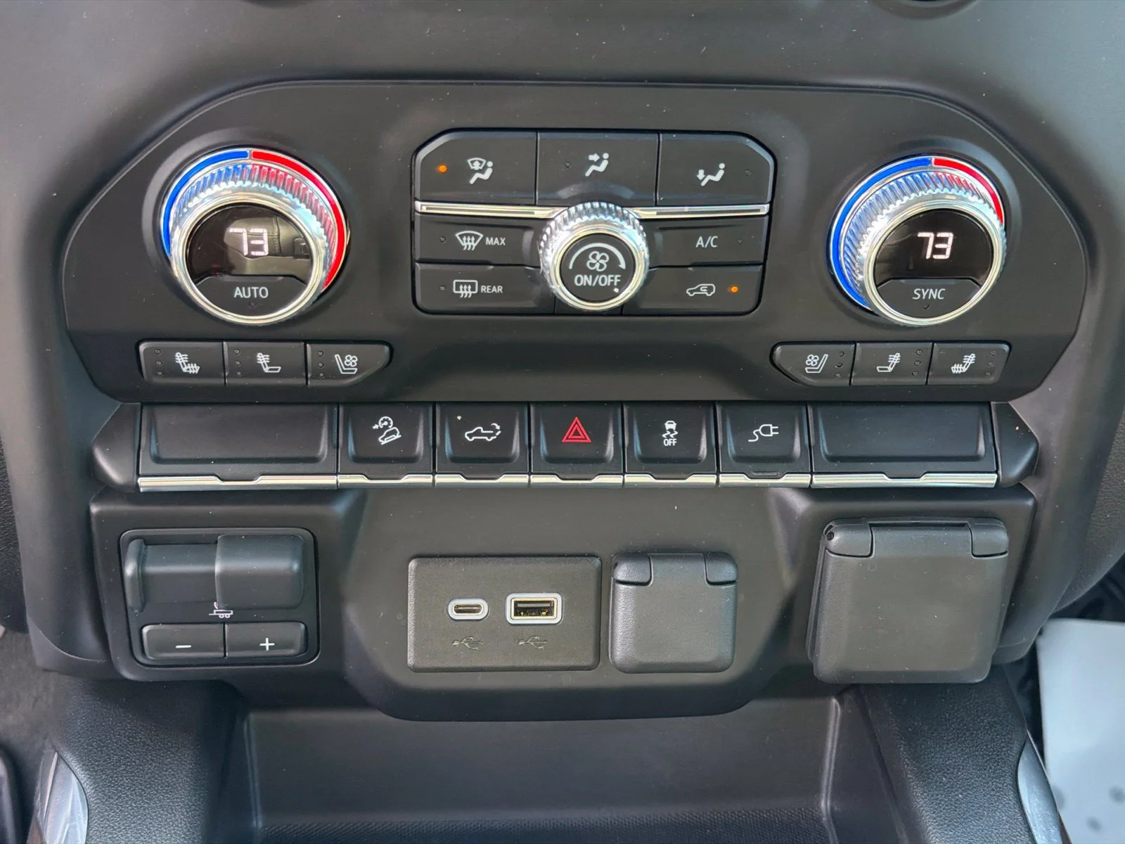 Used 2022 PACIFIC BLUE METALLIC GMC SLT image 22
