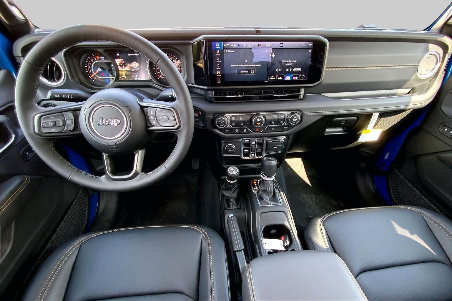 New 2026 Hydro Blue Pearl-Coat Exterior Paint Jeep Texas Trail image 5
