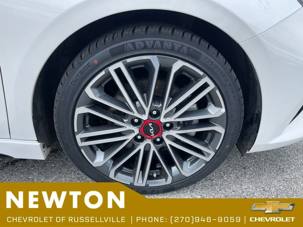 Used 2024 White Kia GT image 42