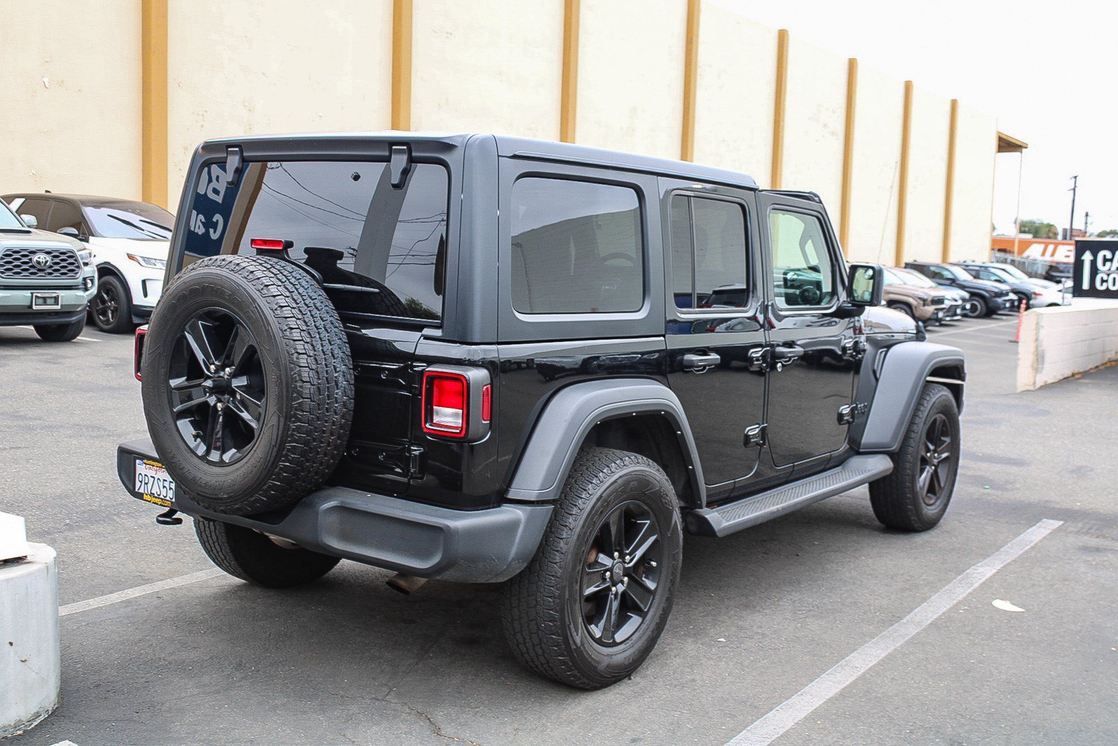Used 2021 Black Clearcoat Jeep Unlimited Sport Altitude image 6