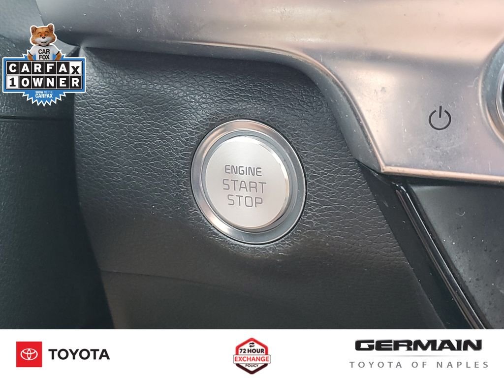 Used 2021 Gray Kia SX image 34