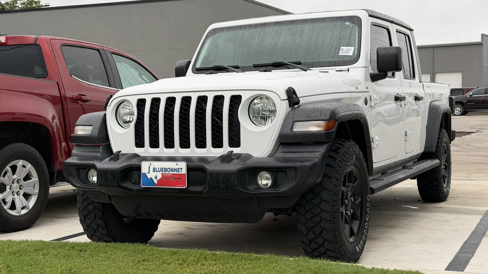 2022 Jeep Gladiator Sport's photo