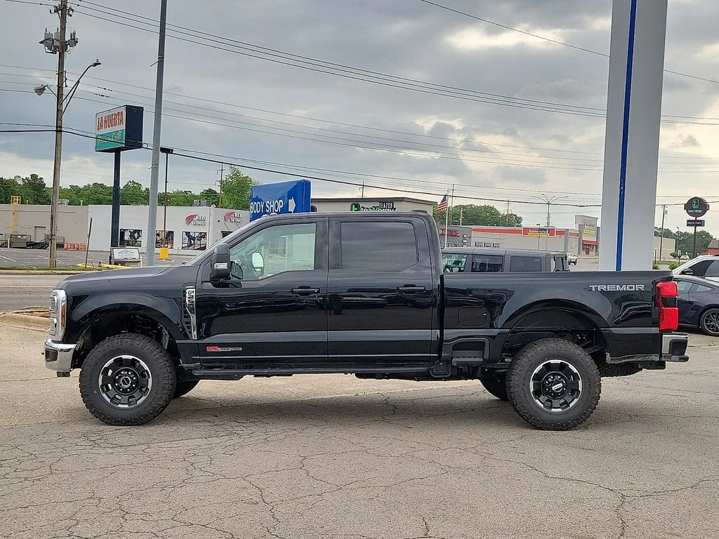 New 2026 Agate Black Metallic Ford F-250® Lariat® image 3