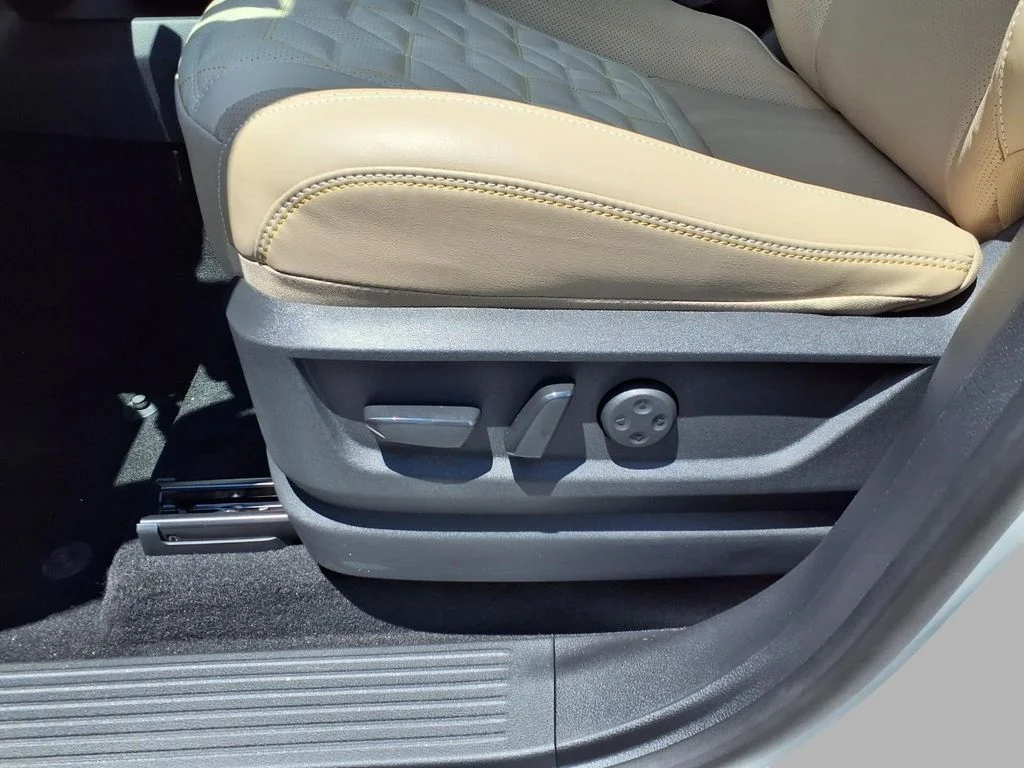 New 2026 Aspen White TriCoat Nissan Platinum image 20