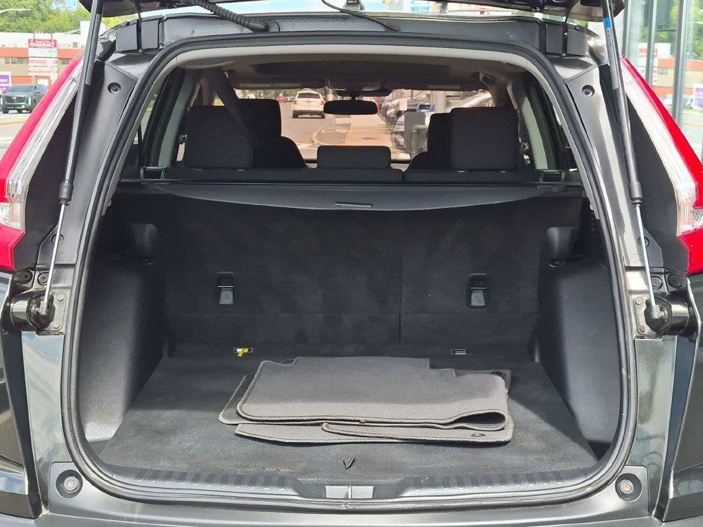 Used 2018 Silver Honda EX image 7