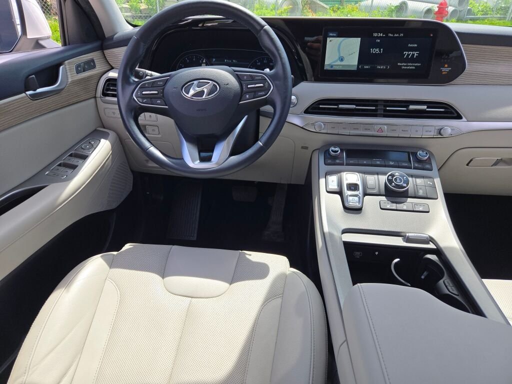 Used 2021 White Hyundai SEL image 19