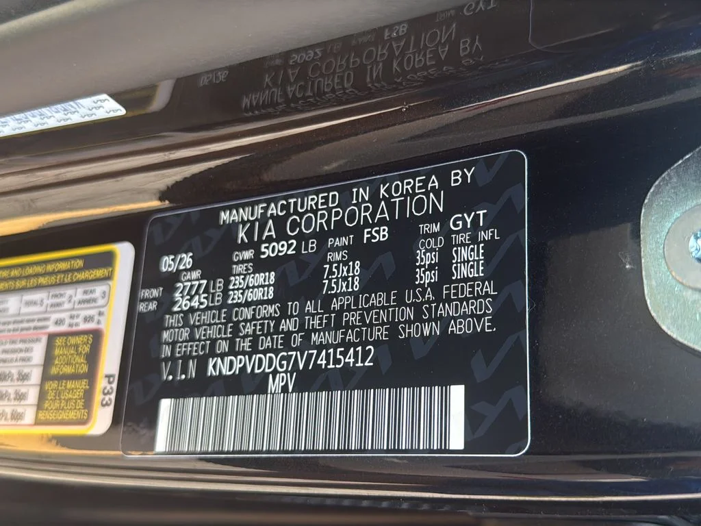 New 2027 Fusion Black Kia EX image 34