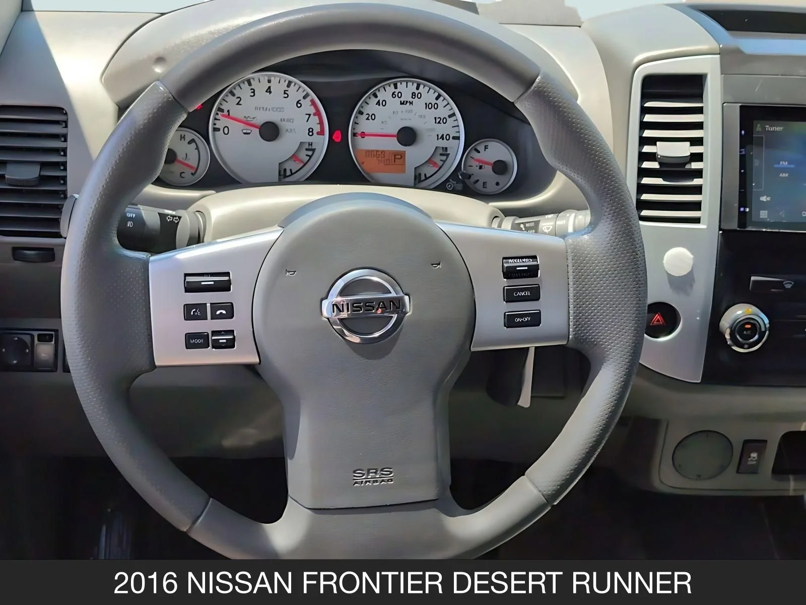 Used 2016 Glacier White Nissan Desert Runner image 13