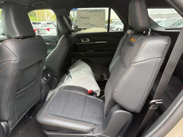 New 2026 Gray Ford Tremor image 9