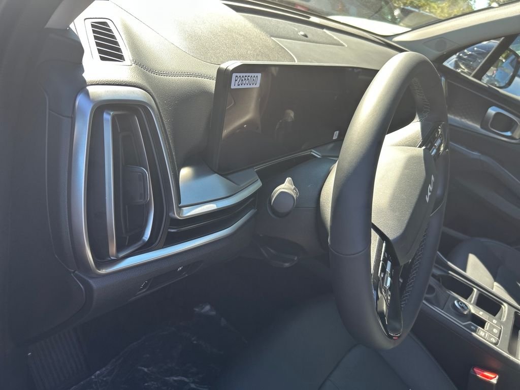 New 2026 Black Kia S image 31