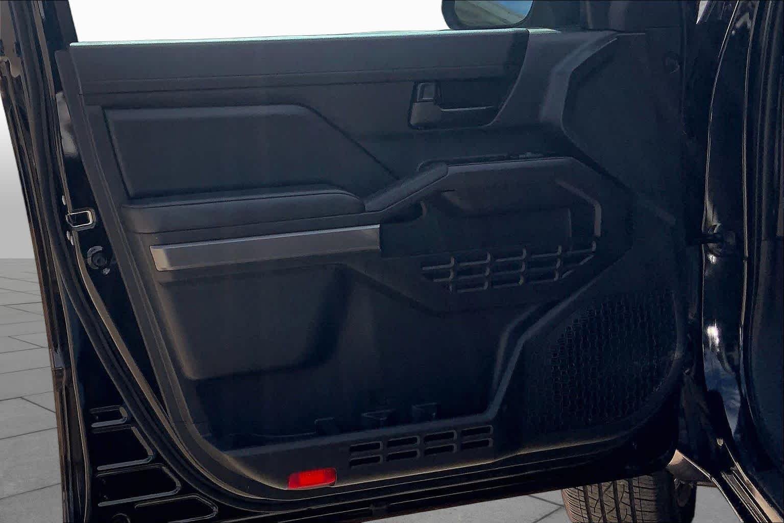 Used 2026 Black Toyota SR5 image 21