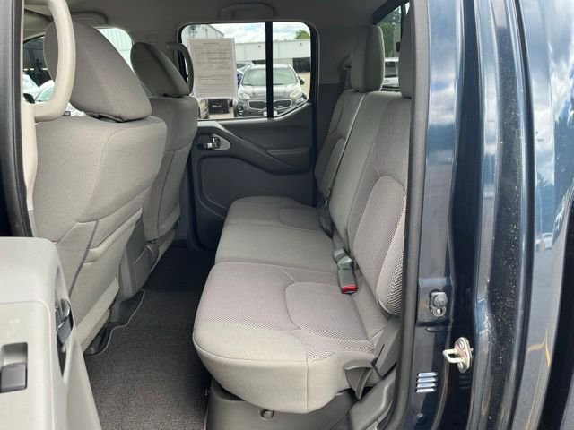 Used 2020 Blue Nissan SV image 13