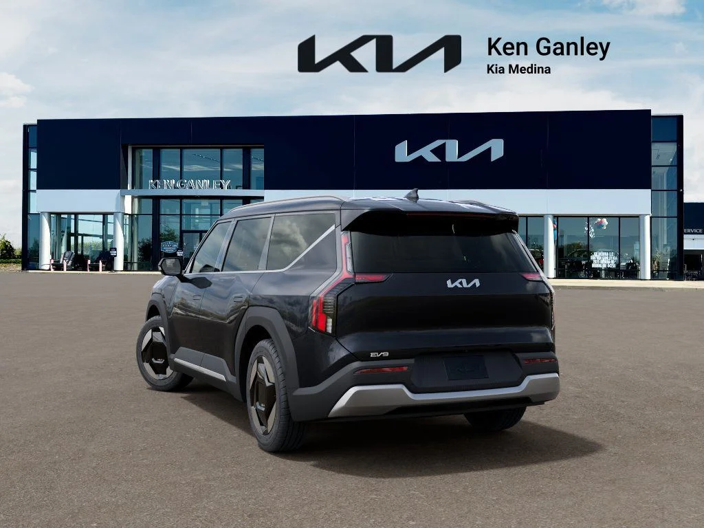 New 2026 Panthera Metal Kia Wind AWD image 4