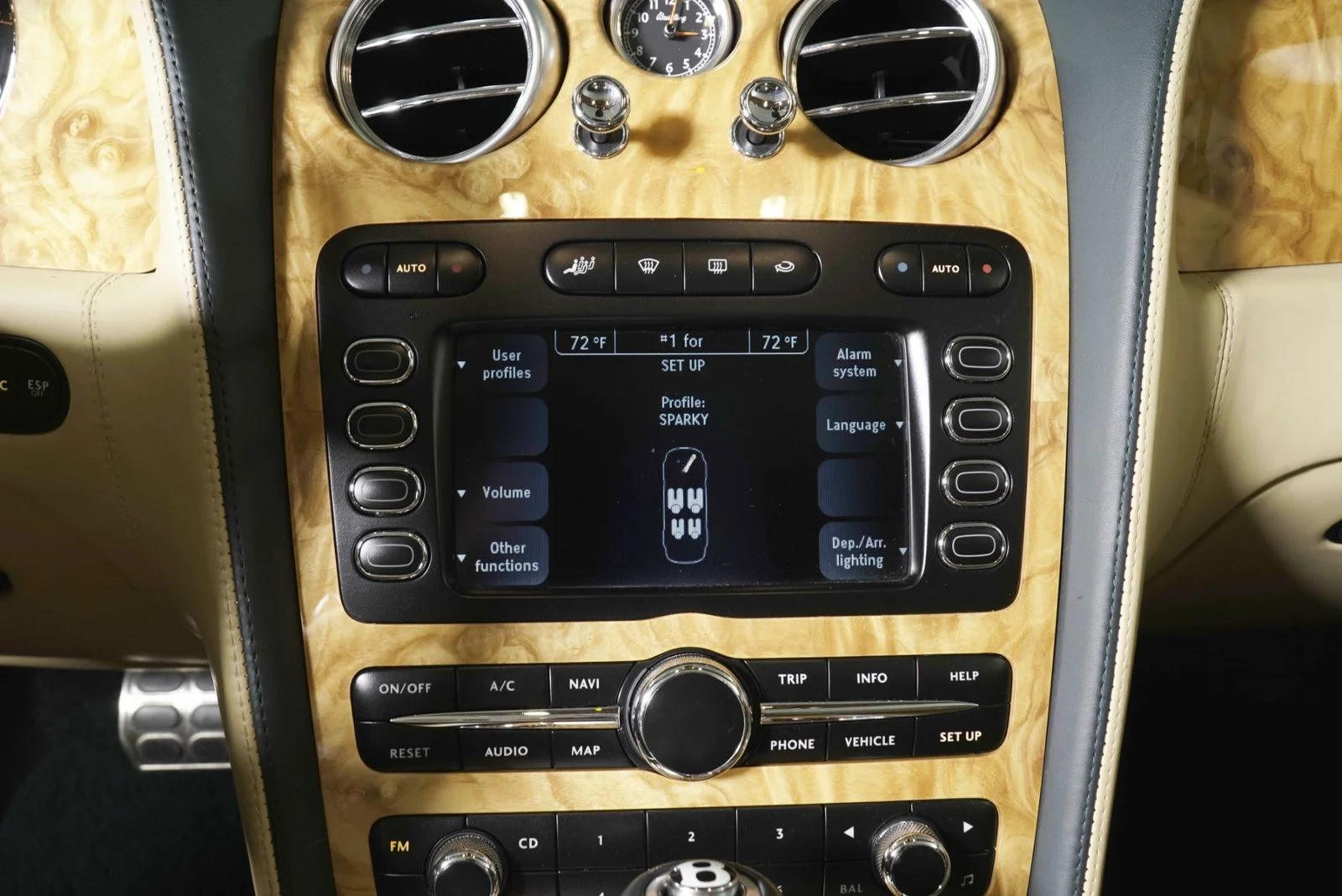 Used 2007 Green Bentley  image 21