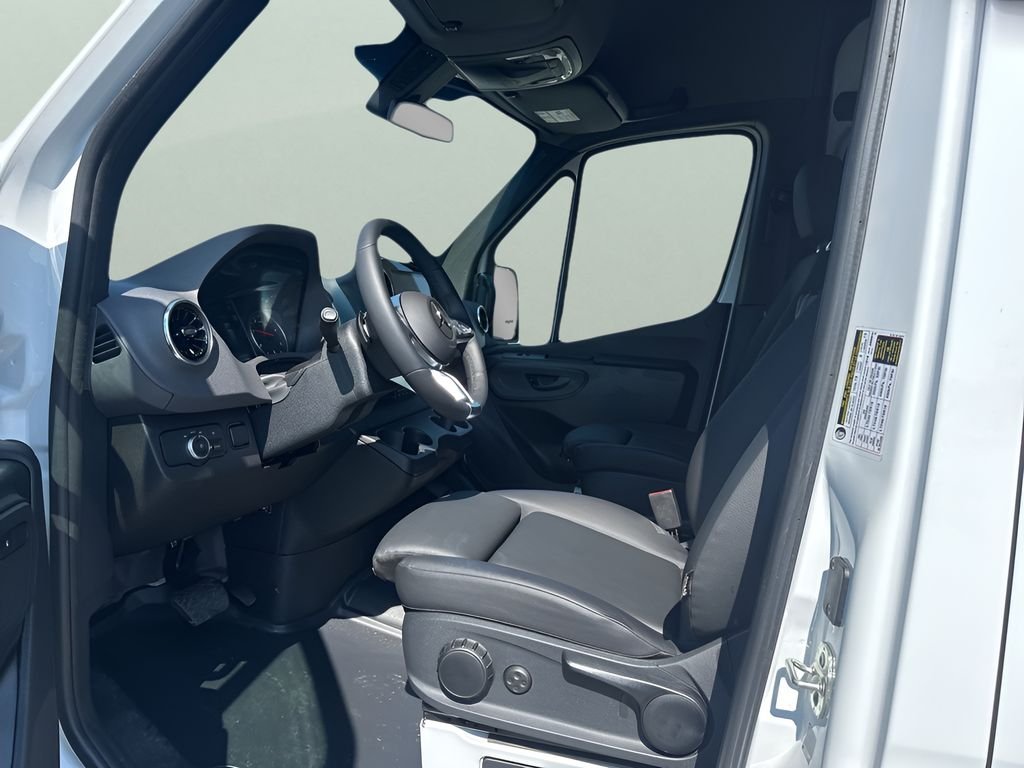 2025 Mercedes-Benz Sprinter Passenger Van Base - Photo 9