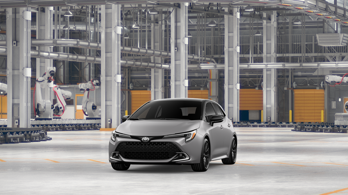 New 2027 Classic Silver Metallic with Black roof Toyota XSE image 18