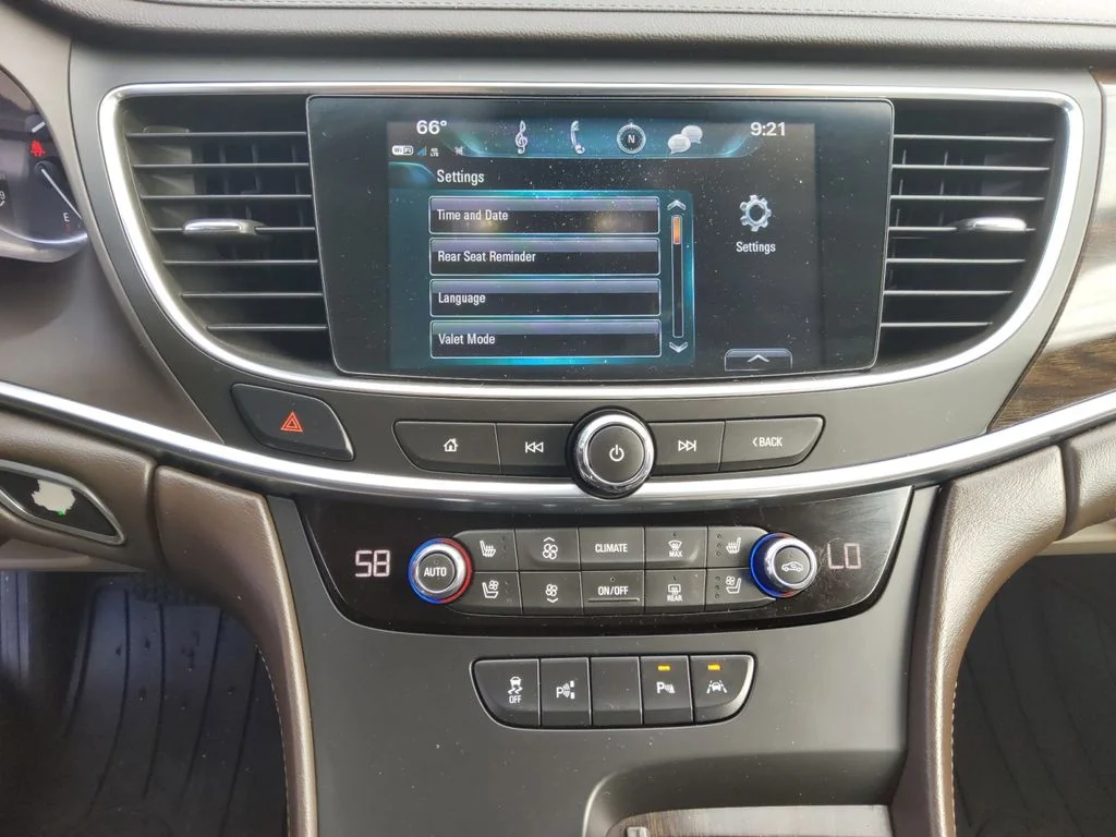Used 2018 White Buick Premium I Group image 11