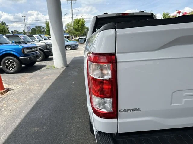 Used 2021 White Ford XL image 23
