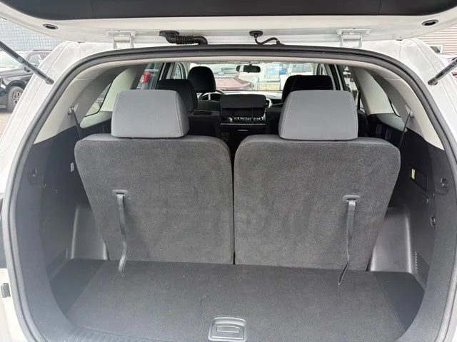 Used 2020 White Kia L image 8