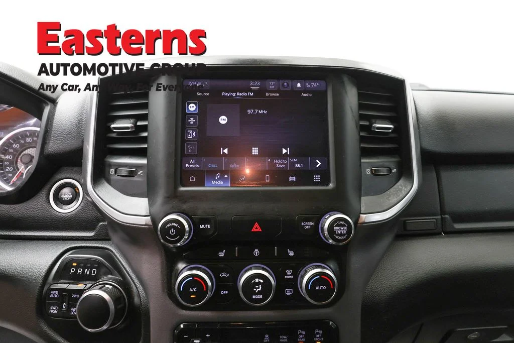 Used 2023 White Ram Big Horn/Lone Star image 12