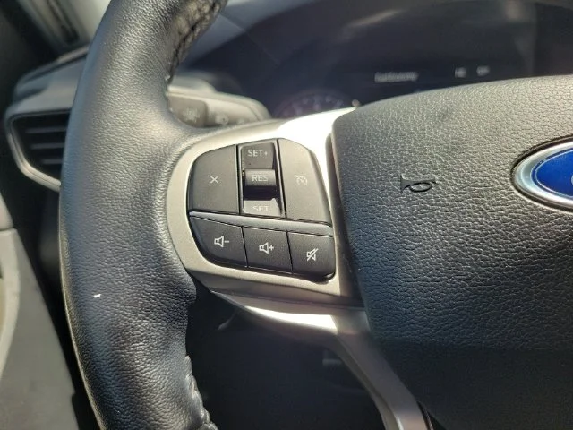Used 2021 White Ford XLT image 21