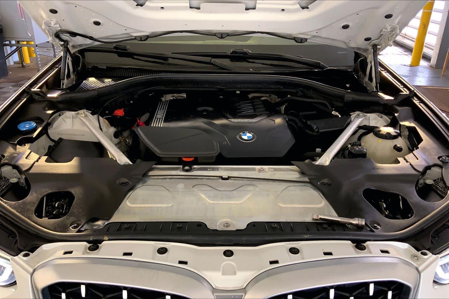 Used 2024 Alpine White BMW xDrive30i image 59