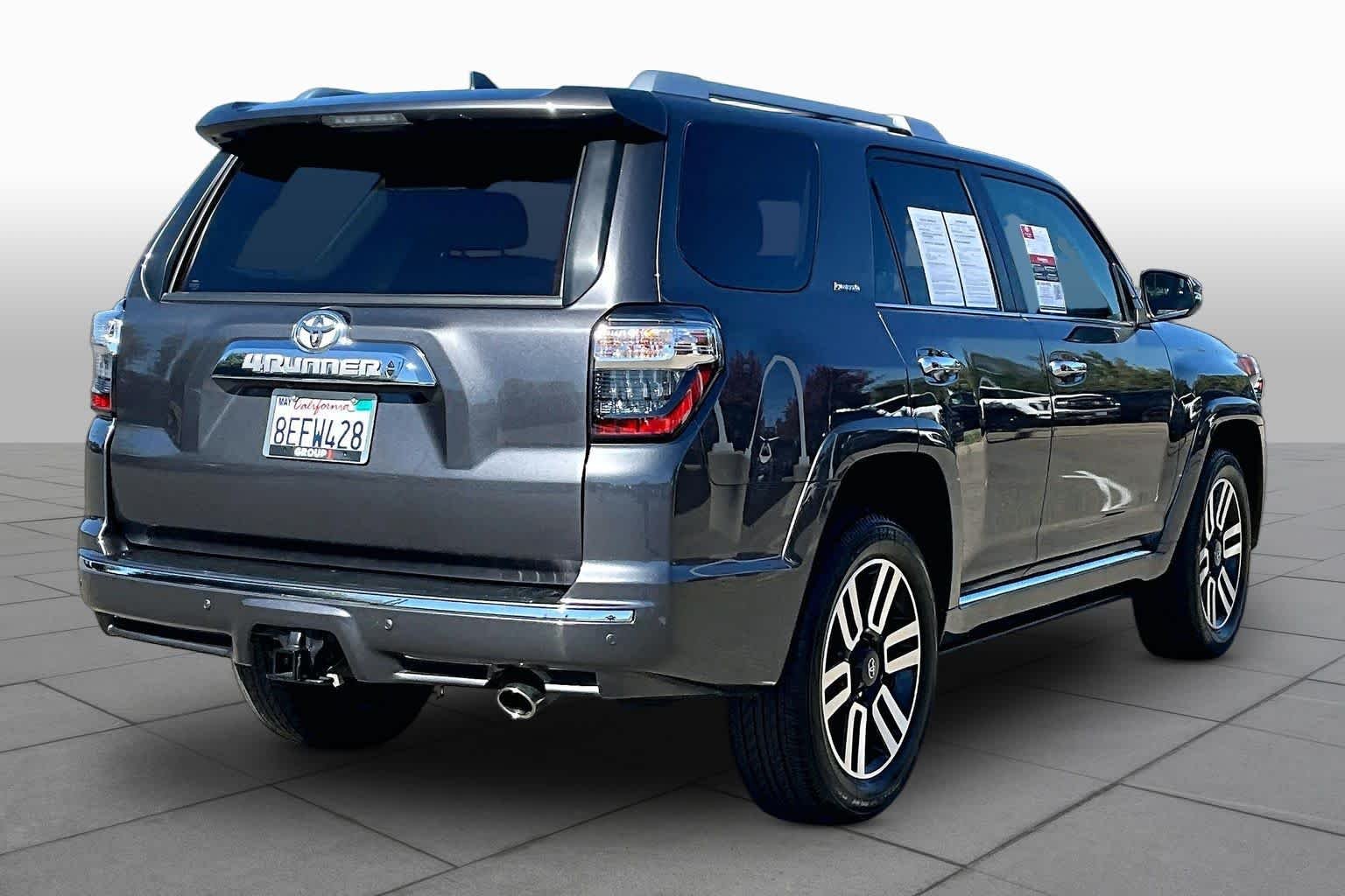 Used 2018 Magnetic Gray Metallic Toyota Limited image 12