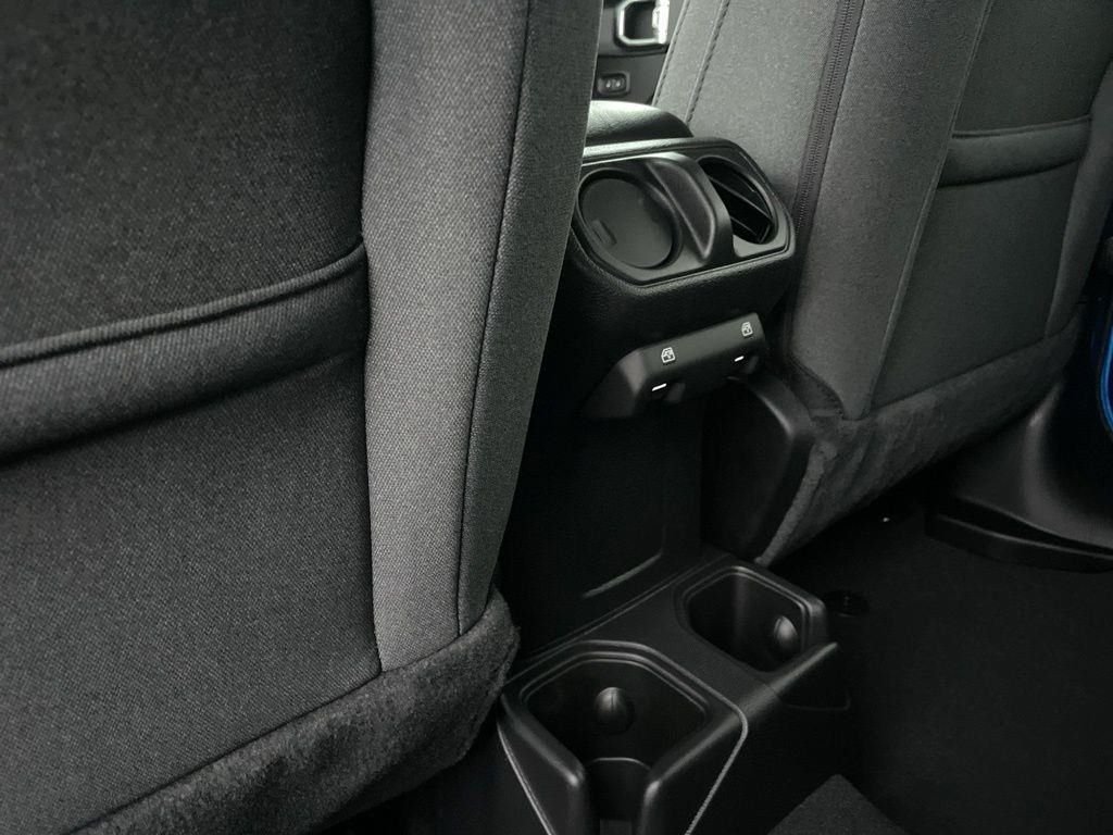 2026 Jeep Wrangler 4-Door Willys - Photo 30