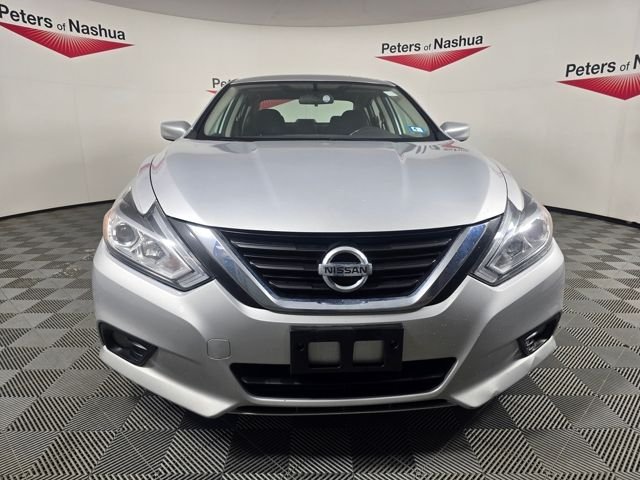 Used 2018 Nissan Altima SV with VIN 1N4AL3AP1JC268456 for sale in Nashua, NH