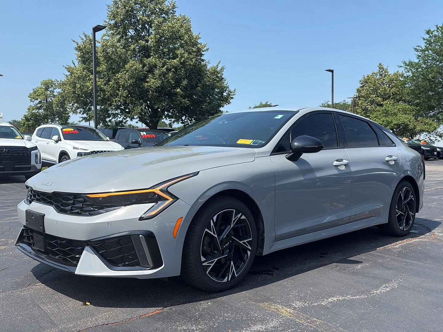 Certified Used 2025 Wolf Gray Kia GT-Line image 18
